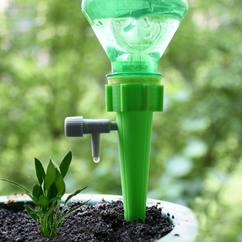 Automatic Plant Watering Spikes Drip Kit - Drip Irrigation Automatic Plant Waterers System